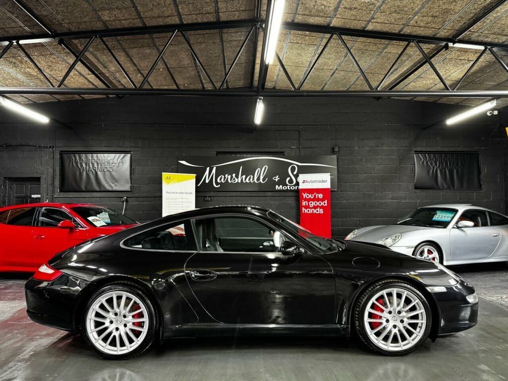 Porsche 911 3.8L 997 Carrera S Black #2