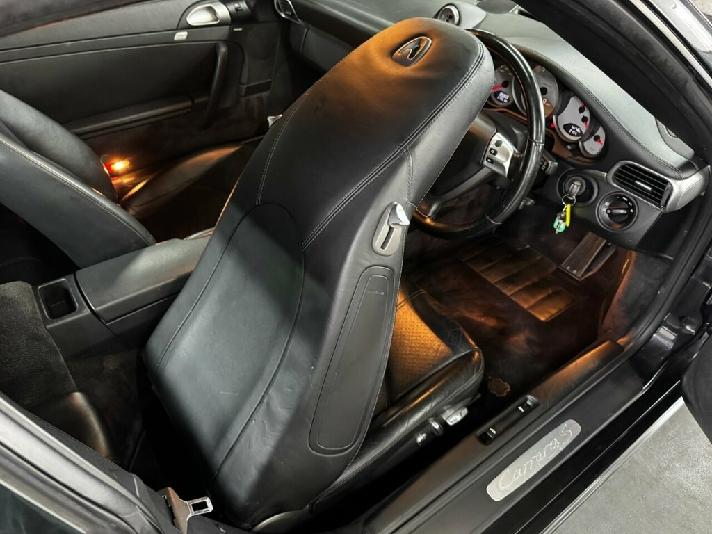 Porsche 911 2008 3.6 Carrera 2 Tiptronic S 325 Bhp Silver #15
