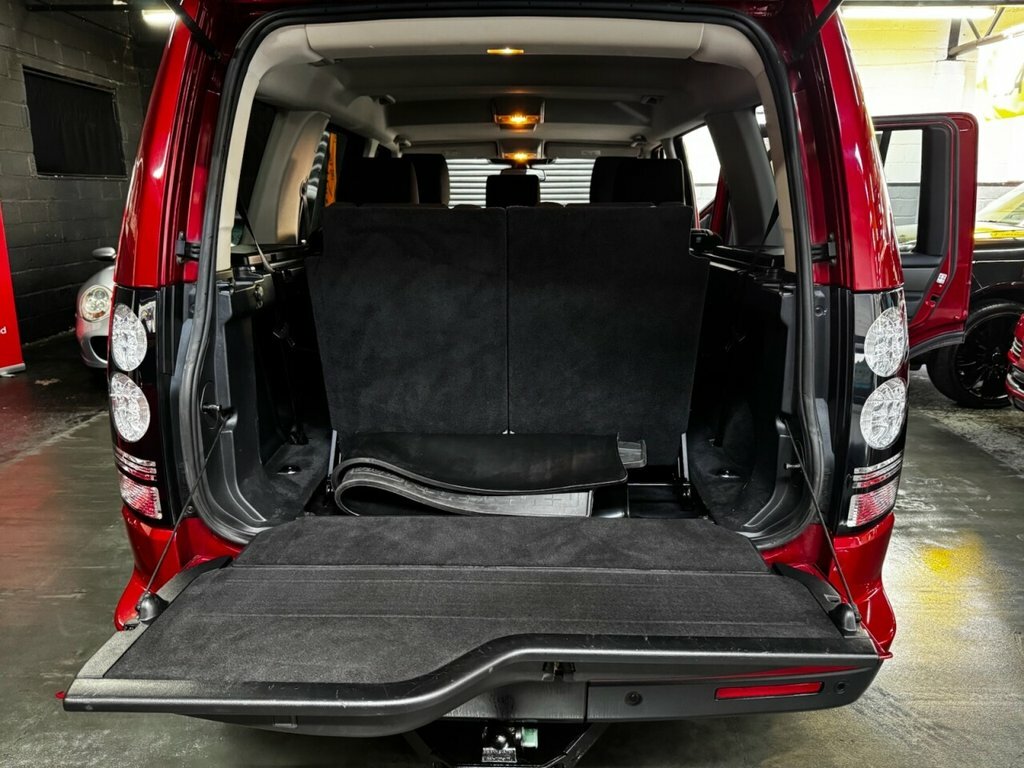 Land Rover Discovery 4 3L Hse Black #15
