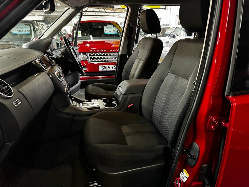 Land Rover Discovery 4 3L Hse Black #20