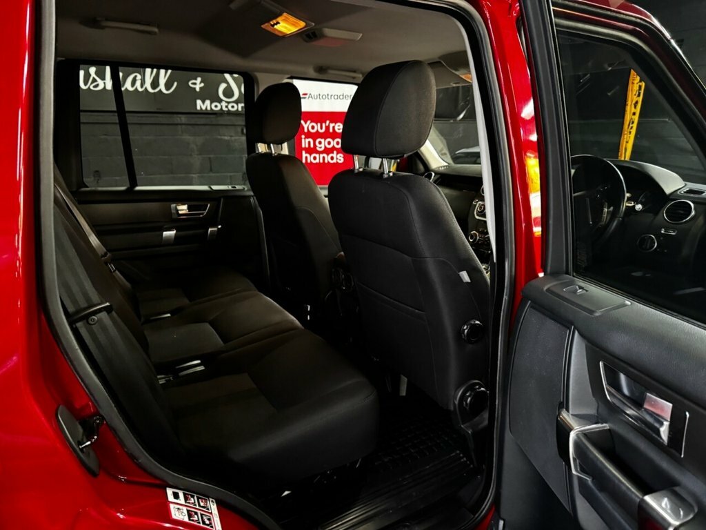 Land Rover Discovery 4 3L Hse Black #12