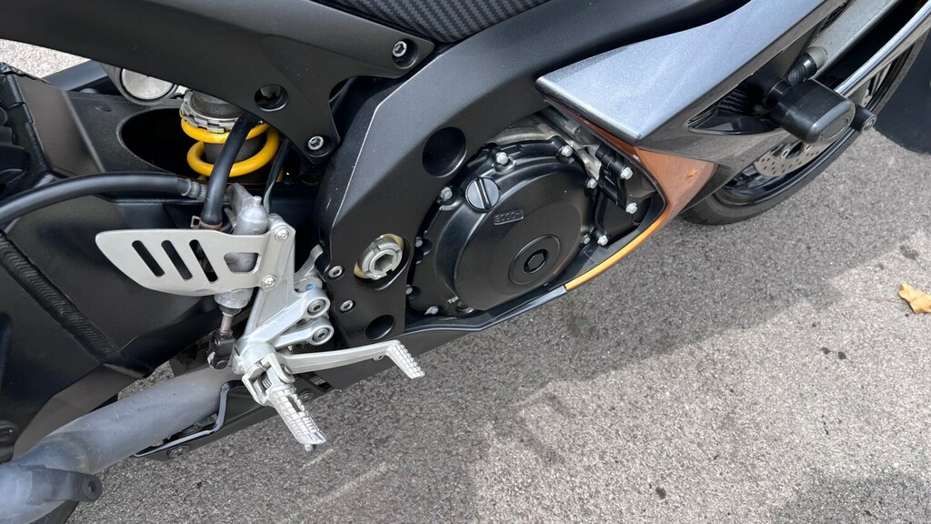 Suzuki Petrol Black #22