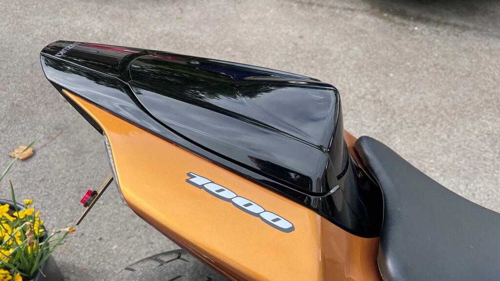 Suzuki Petrol Black #24