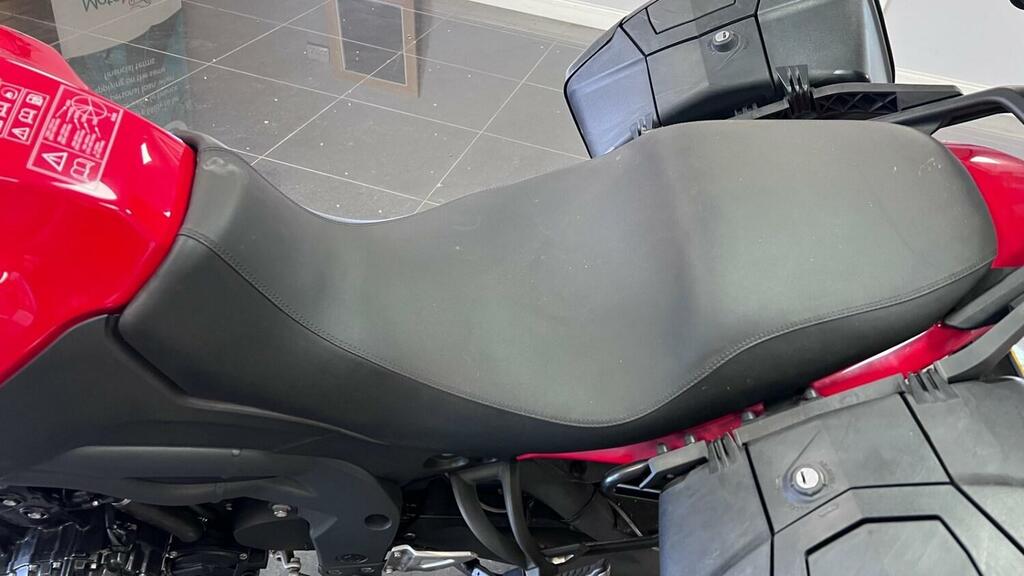 Triumph  675 R Naked 106 Ps Black #22