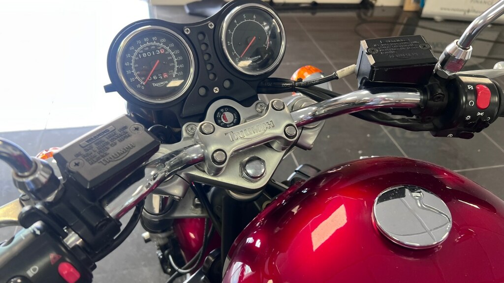 Triumph 1200 T312 Silver #26