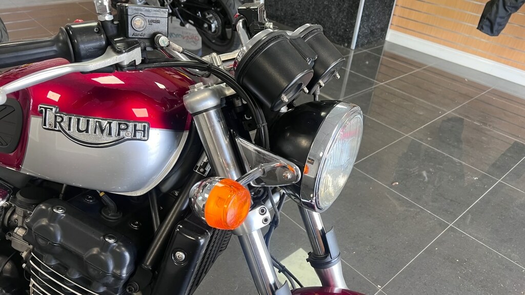 Triumph 1200 T312 Silver #4