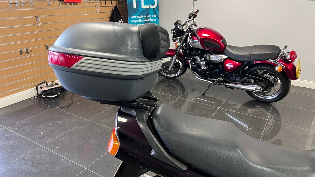 Honda  Cg125 Brk Only 12000 Miles Red #20