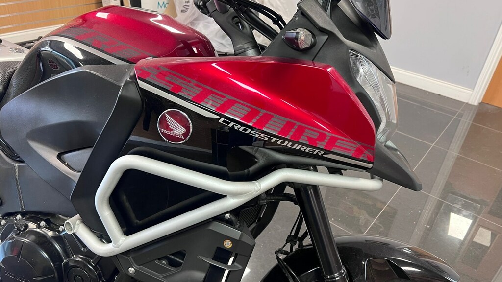 Honda Cb 125 R Black #6