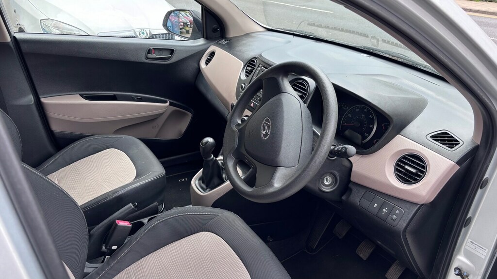 Hyundai I10 1.0 S Silver #2