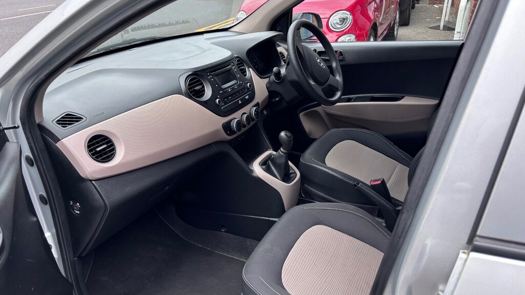 Hyundai I10 1.0 S Silver #6