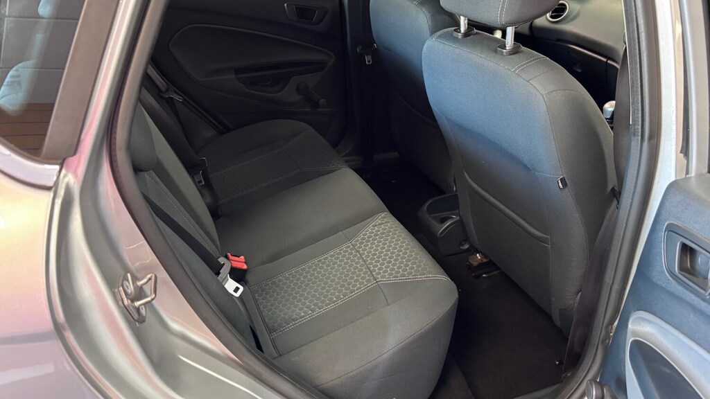 Ford Fiesta 1.4 Zetec 16V Red #4