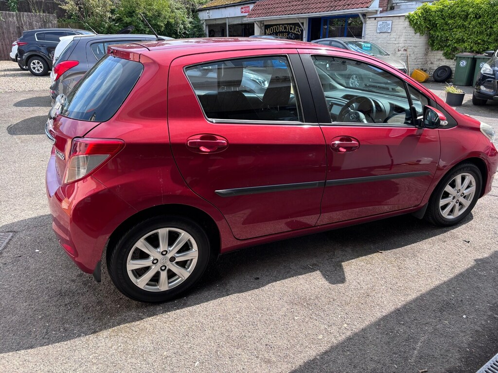 Toyota Yaris Trend Grey #7