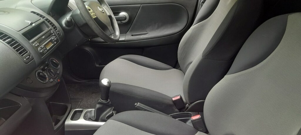 Nissan Note 1.4 16V N-tec White #8