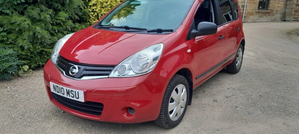 Nissan Note 1.4 Visia Red