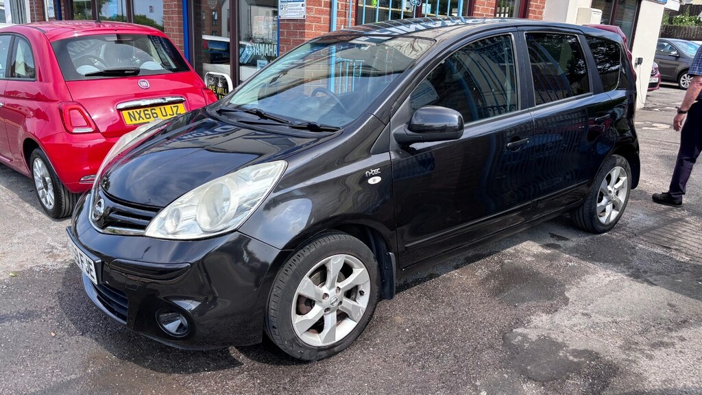 Nissan Note 1.6 N-tec Black