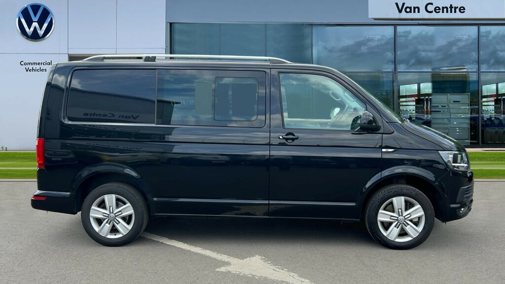 Volkswagen Transporter Transporter 2.0 Tdi Bmt 150 Highline Kombi Van PN69LFP Black #4