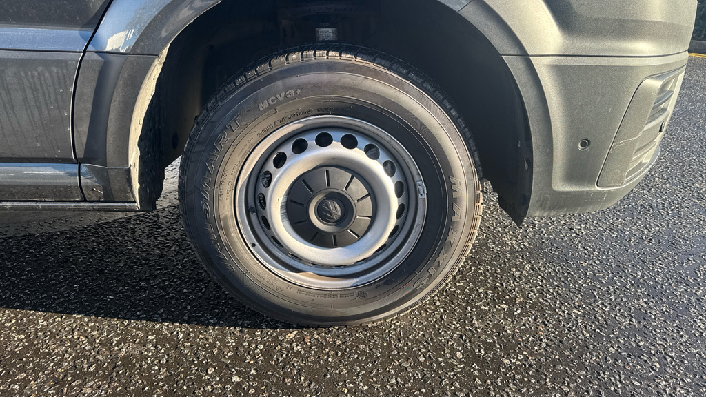 Volkswagen Crafter Crafter 2.0 Tdi 140Ps Commerce High Roof Van EY75XXM Grey #5
