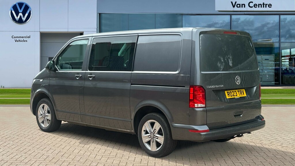 Volkswagen Transporter Transporter 2.0 Tdi 150 Highline Kombi Van RO23TRV Grey #3