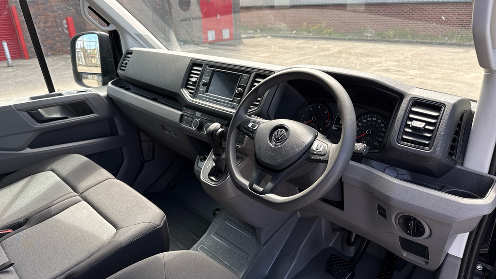 Volkswagen Crafter Crafter 2.0 Tdi 140Ps Trendline Business Low Roof Black #6