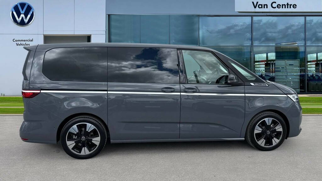 Volkswagen Multivan Multivan Style Long 245 Ps 1.5 Ehybrid 6-Speed Dsg Grey #4