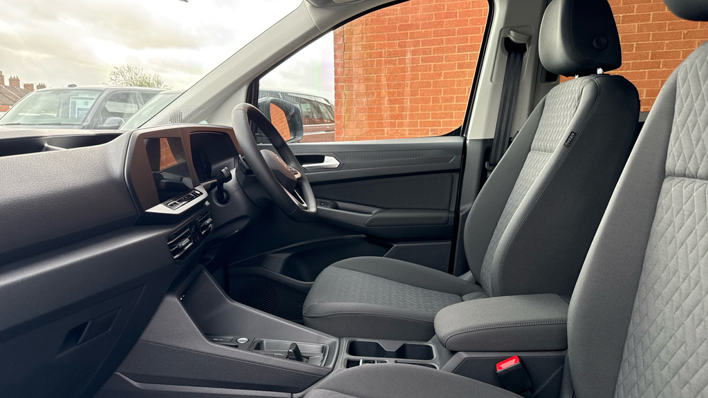 Volkswagen Caddy Maxi Life Volkswagen Caddy Maxi Estate 2.0 Tdi 122 Li Grey #2