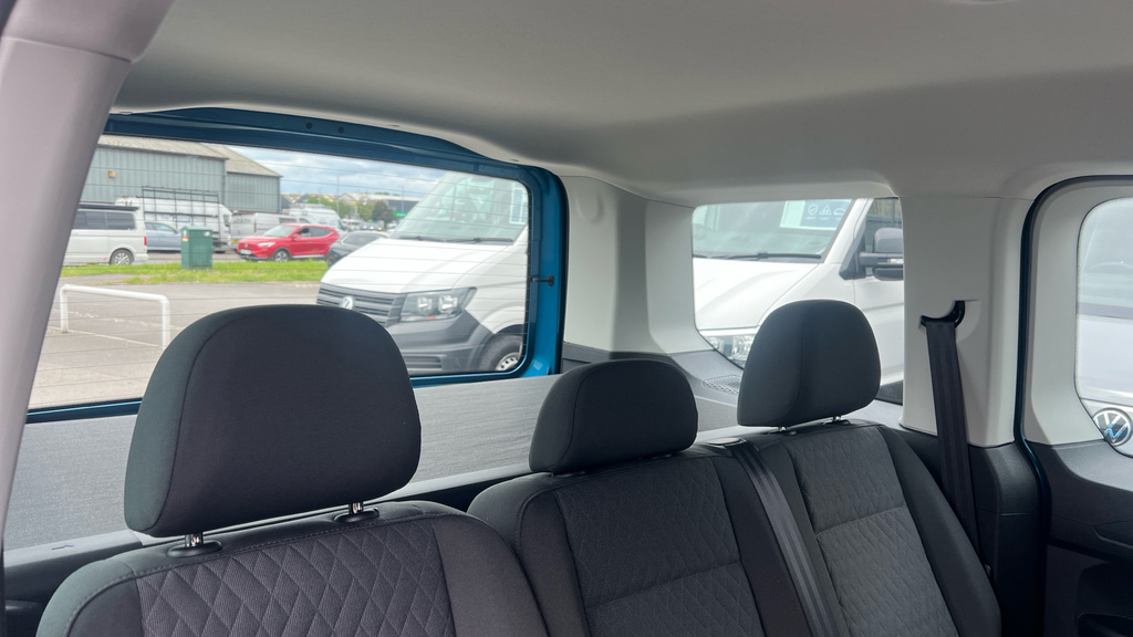 Volkswagen Caddy Life 1.5 Tsi Life 116 Dsg Assistance Pack Blue #17