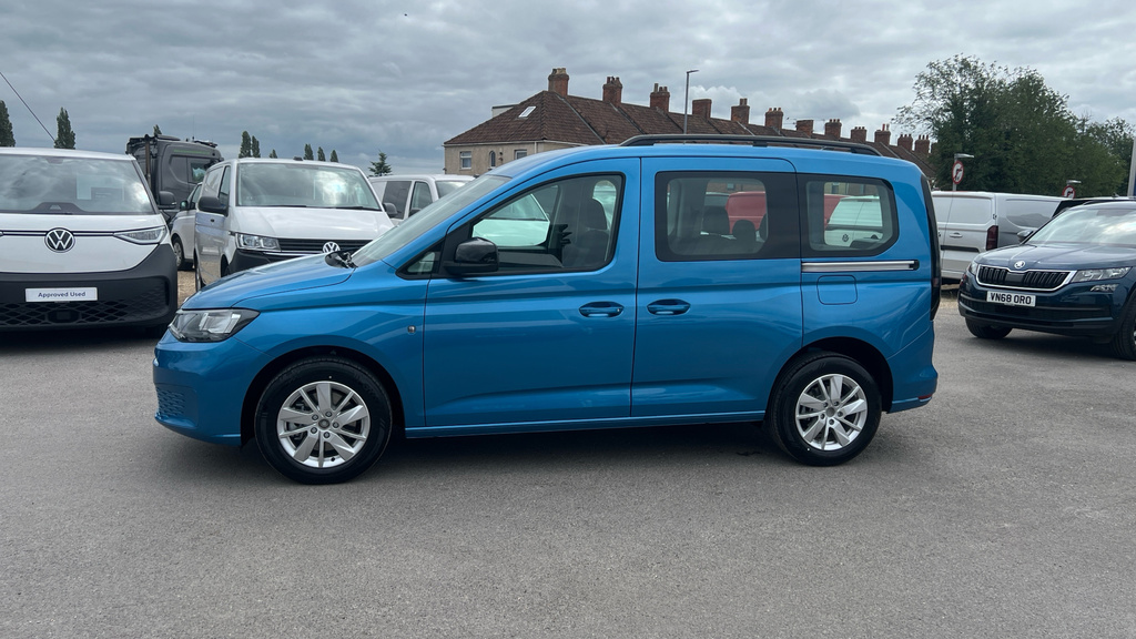 Volkswagen Caddy Life 1.5 Tsi Life 116 Dsg Assistance Pack Blue #18