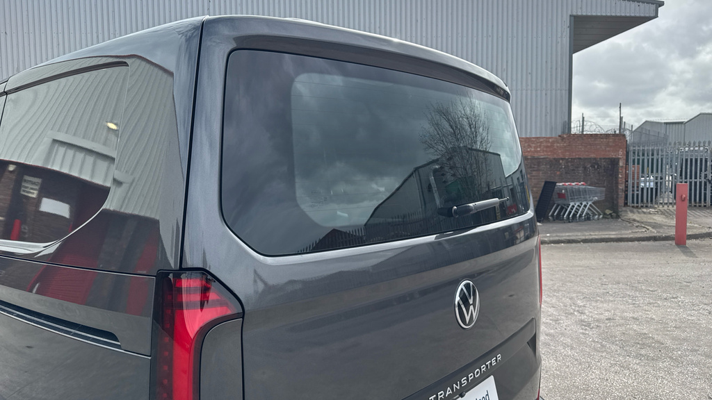 Volkswagen Transporter 2.0 Tdi 170 Commerce Pro Van #34