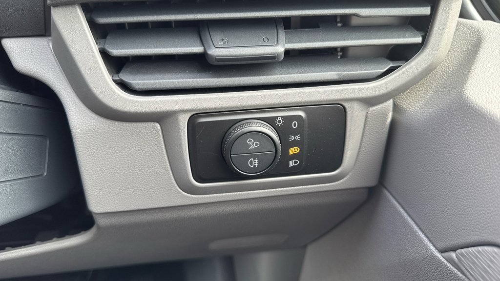 Volkswagen Transporter 2.0 Tdi 170 Commerce Pro Van #28