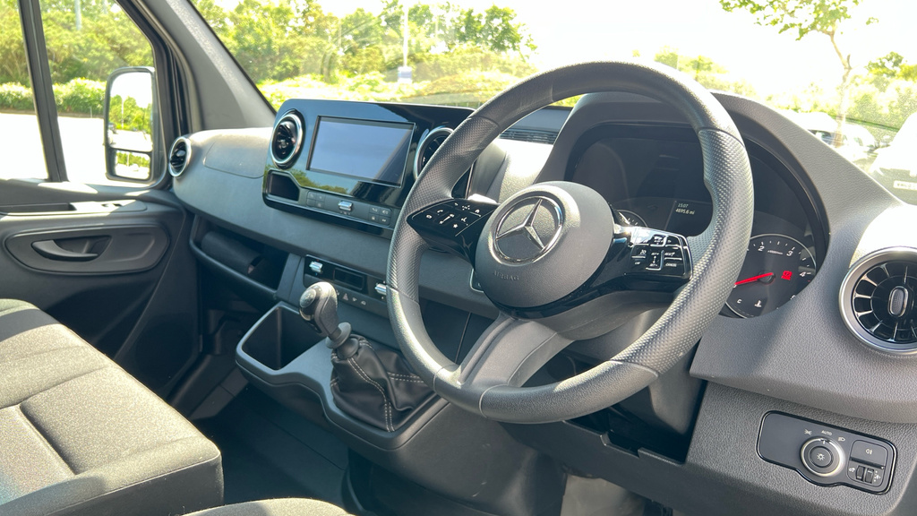 Mercedes-Benz Sprinter 3.5T H2 Pro Van Grey #10