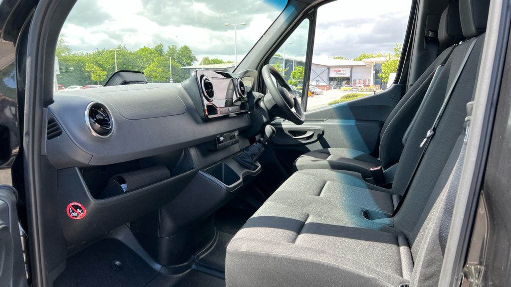 Mercedes-Benz Sprinter 3.5T H2 Pro Van Grey #9