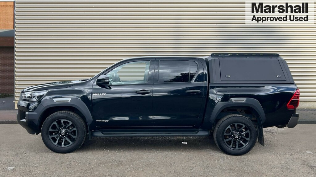 Toyota HILUX Hilux Invincible X Dcab Pick Up 2.8 D-4d WJ21MGO Black #3