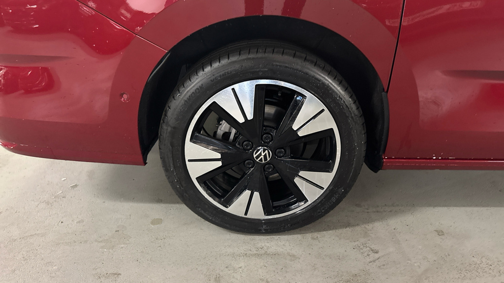 Volkswagen Multivan Multivan Style Long 245 Ps 1.5 Ehybrid 6-Speed Dsg Black #5