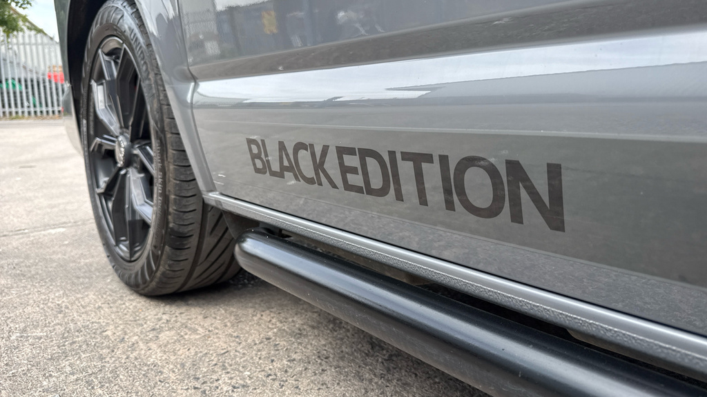 Volkswagen Transporter Sportline 2.0 Bitdi T32 Sportline Black Edition Crew Van Dsg  #25