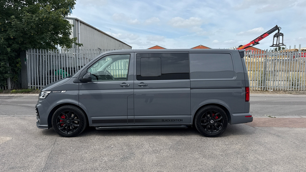 Volkswagen Transporter Sportline 2.0 Bitdi T32 Sportline Black Edition Crew Van Dsg  #18