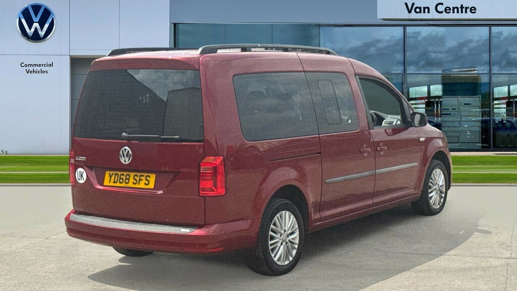 Volkswagen Caddy Maxi Life Tdi Bluemotion Tech Black #20