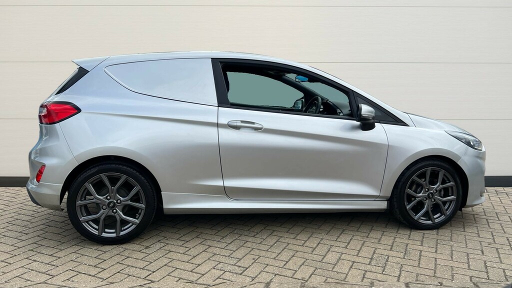 Ford Fiesta Fiesta 1.0 Ecoboost Sport Van CE22YRJ Silver #5