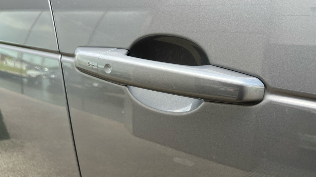 Land Rover Discovery 3.0 D300 Dynamic Se 2024 Grey #48