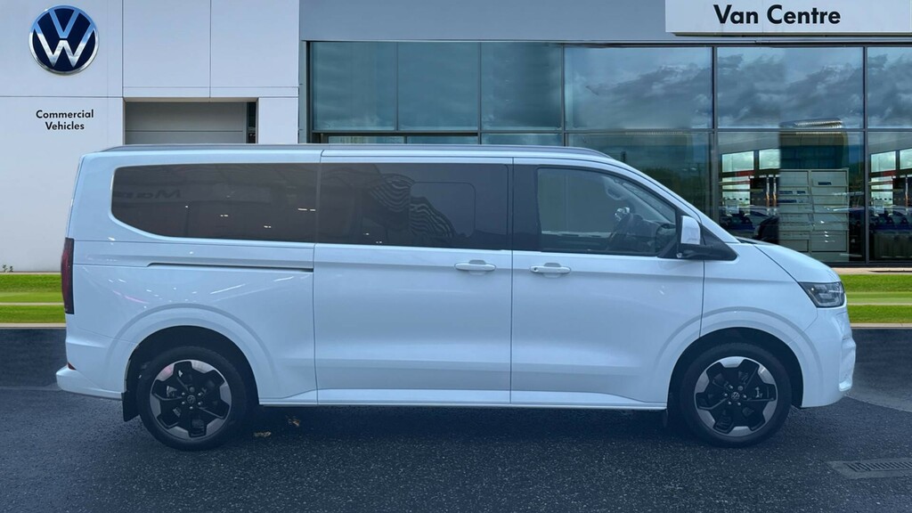 Volkswagen Transporter Shuttle Shuttle Style Lwb 286 Ps 65 Kwh 1Sp White #4