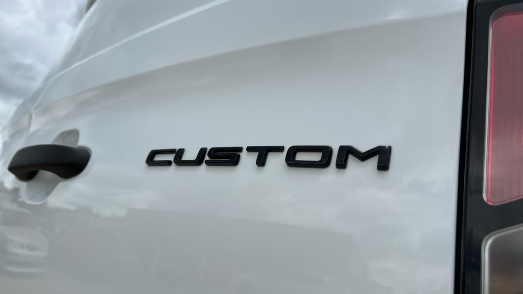 Ford Transit Custom 350 198Kw 68Kwh L3 H2 Leader Van Silver #33