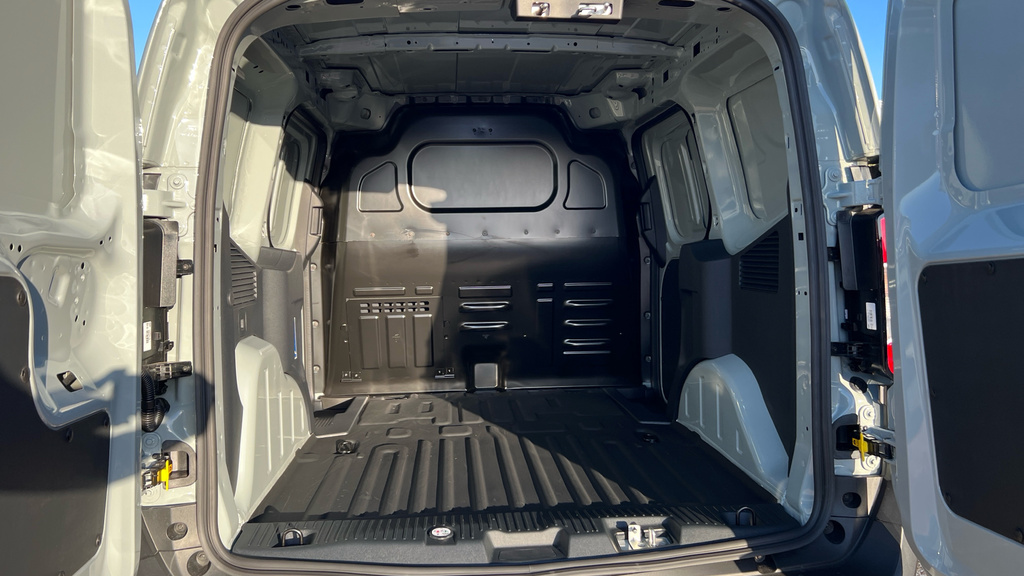 Ford Transit Courier 1.5 Ecoblue Limited Van Silver #18