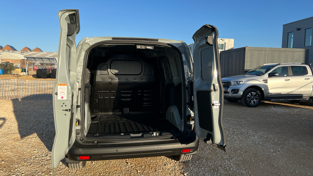 Ford Transit Courier 1.5 Ecoblue Limited Van Silver #19