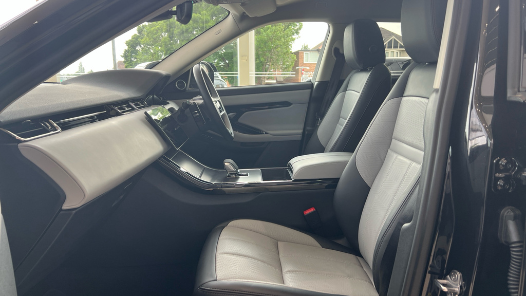 Land Rover Range Rover Evoque Range Rover Evoque 2.0 D200 Dynamic Hse FG25UWK Black #3