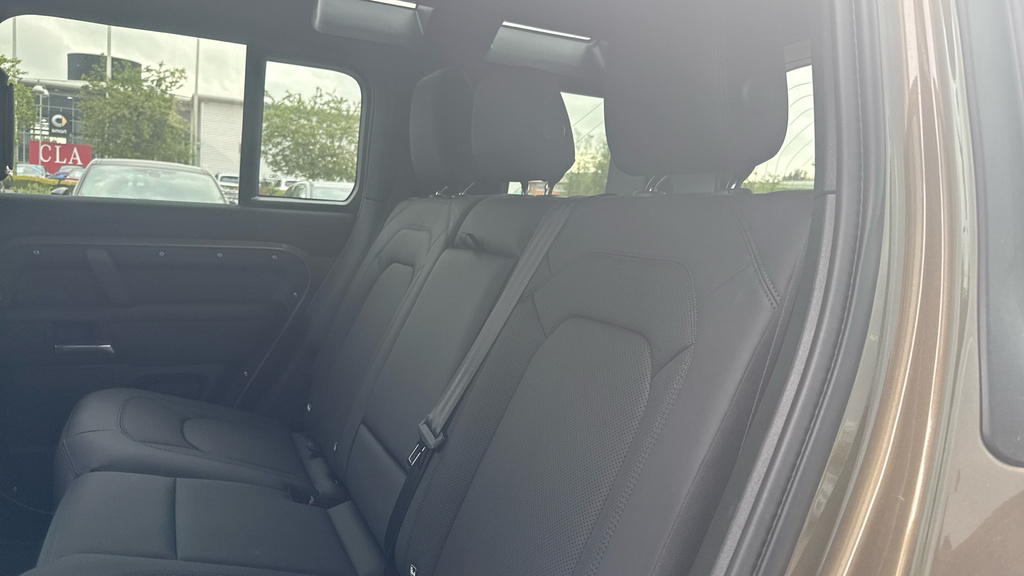 Land Rover Defender 110 Defender 3.0 D250 X-dynamic Se 110 VK75XAS #4