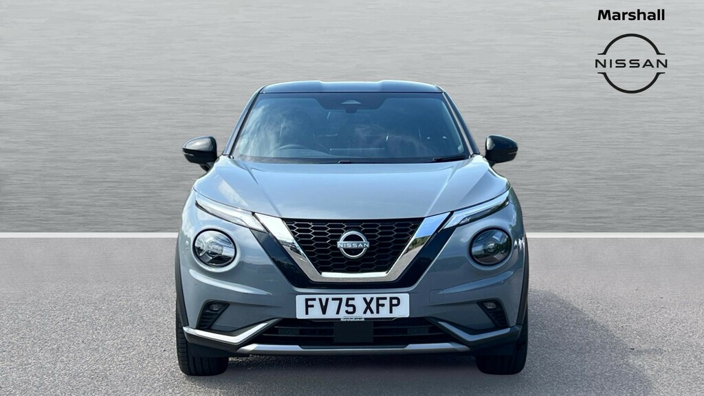 Nissan Juke Nissan Juke Hatchback 1.0 Dig-t Tekna FV75XFP Black #5