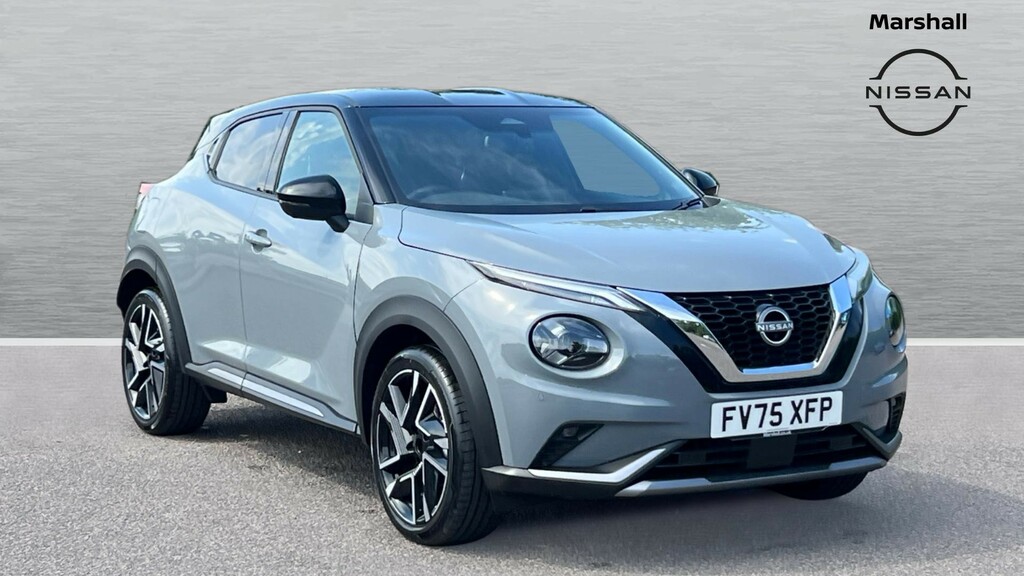 Nissan Juke Nissan Juke Hatchback 1.0 Dig-t Tekna Black