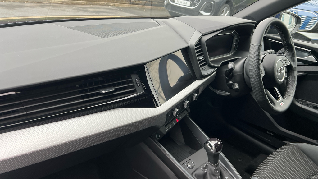 Audi A1 Audi A1 Sportback 30 Tfsi S Line S Tronic WD75YGU Black #2