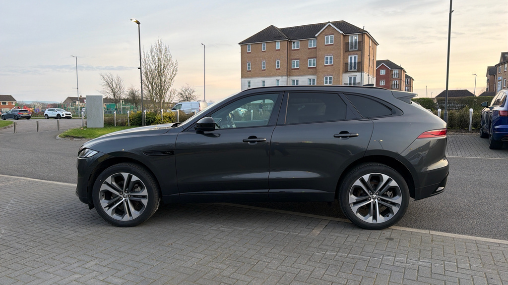 Jaguar F-Pace F-pace 2.0 D200 R-dynamic Hse Black 90Th Anniv KN74SZJ Grey #3