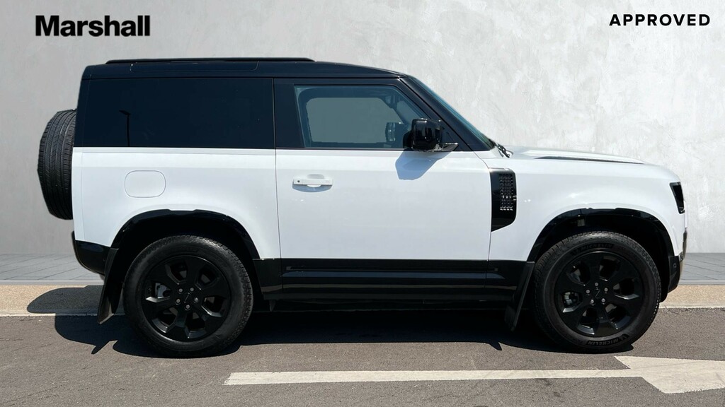 Land Rover Defender 90 Defender 3.0 D250 X-dynamic Se 90 VU75RRZ White #5