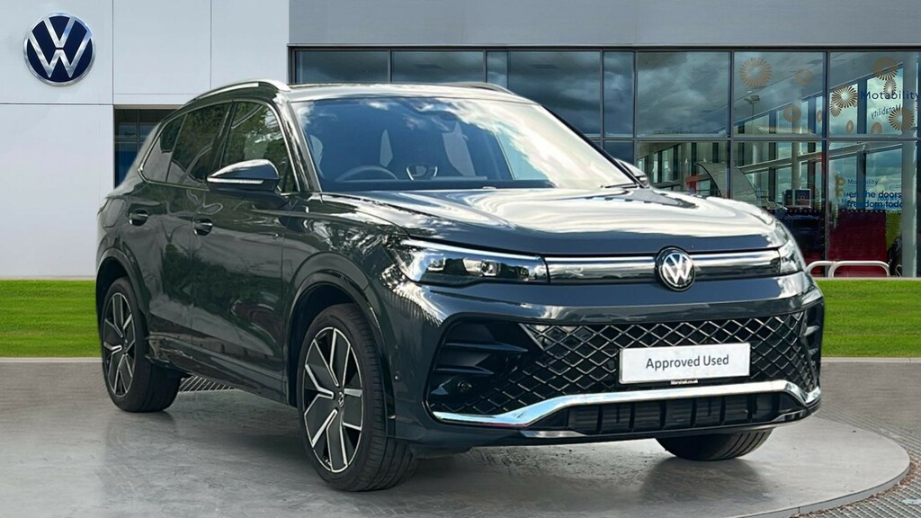 Volkswagen Tiguan Tiguan 1.5 Etsi 150 R-line Dsg Grey